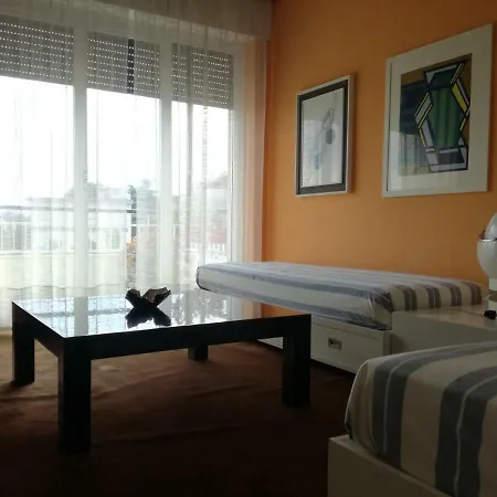Con Spiaggia Privata Дом отдыха