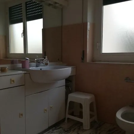 Con Spiaggia Privata Дом отдыха